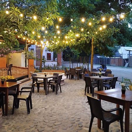 Hotel Y Restaurante Bienmesabe سانتا في دي أنتيوكيا المظهر الخارجي الصورة
