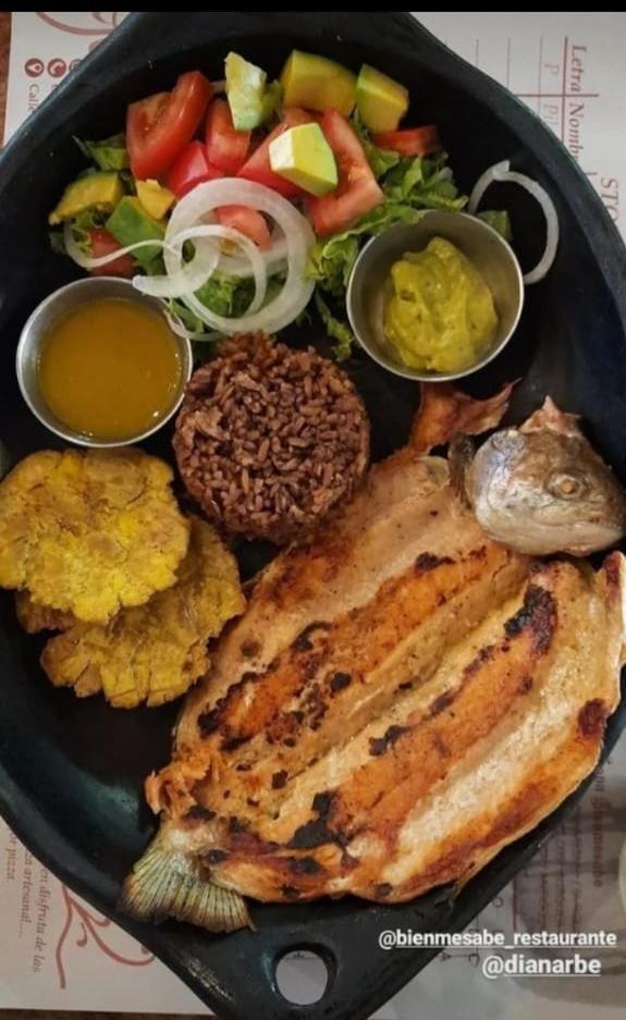 Hotel Y Restaurante Bienmesabe سانتا في دي أنتيوكيا المظهر الخارجي الصورة
